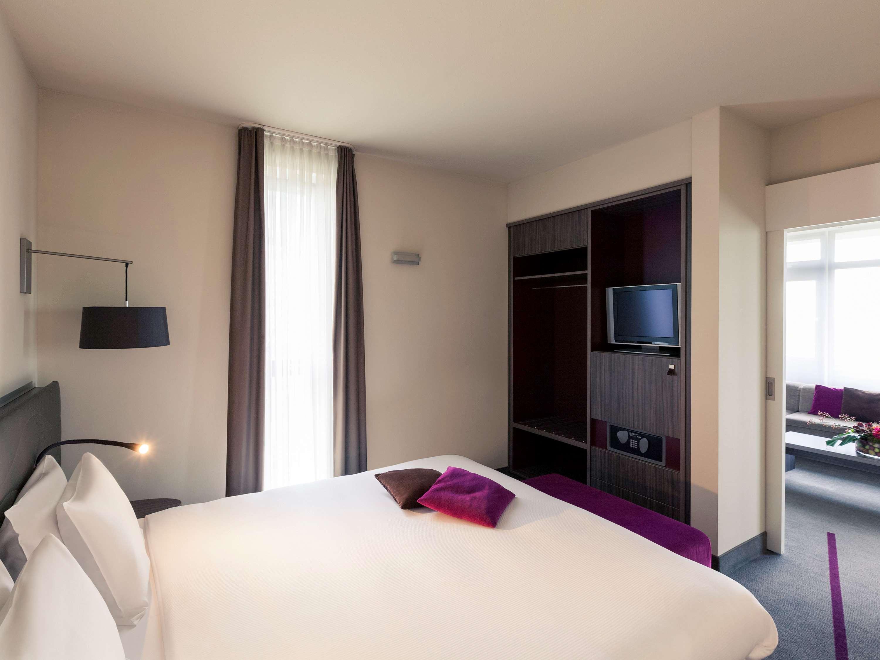 Mercure Hotel Groningen Martiniplaza Экстерьер фото