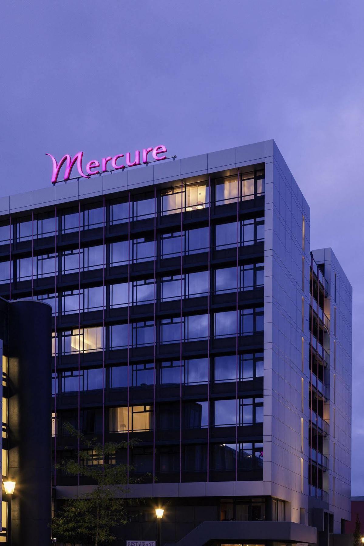 Mercure Hotel Groningen Martiniplaza Экстерьер фото