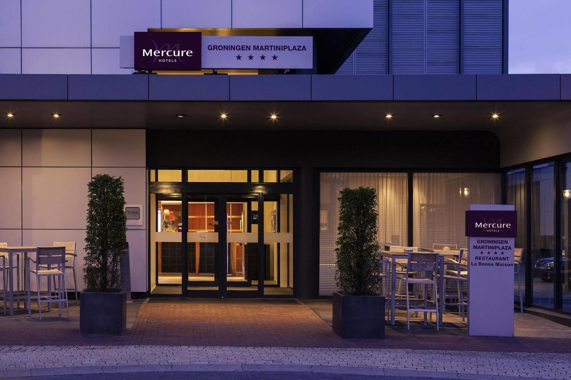 Mercure Hotel Groningen Martiniplaza Экстерьер фото